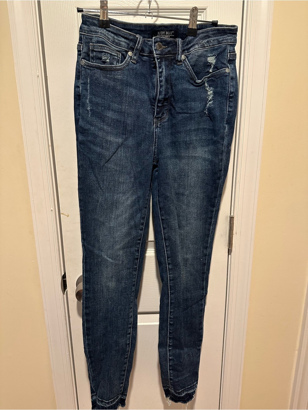 Dark Wash Judy Blue Skinny Jeans with Subtle Distressing